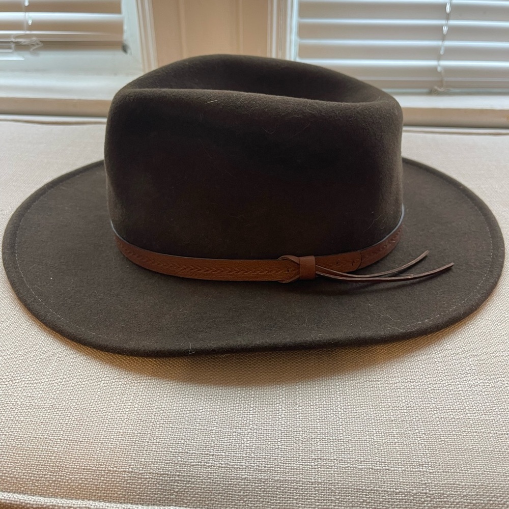 Country Gentlemen Felt Hat with Leather Accent